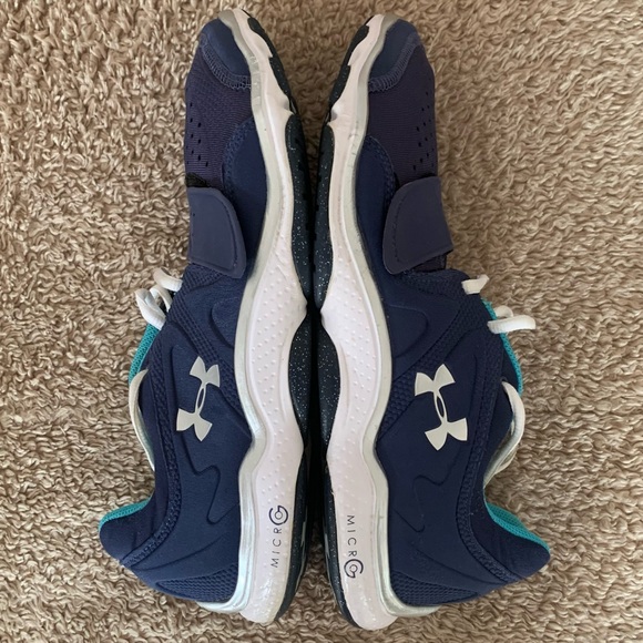 Under Armour MicroG 4D Foam Running Shoes - Picture 8 of 11